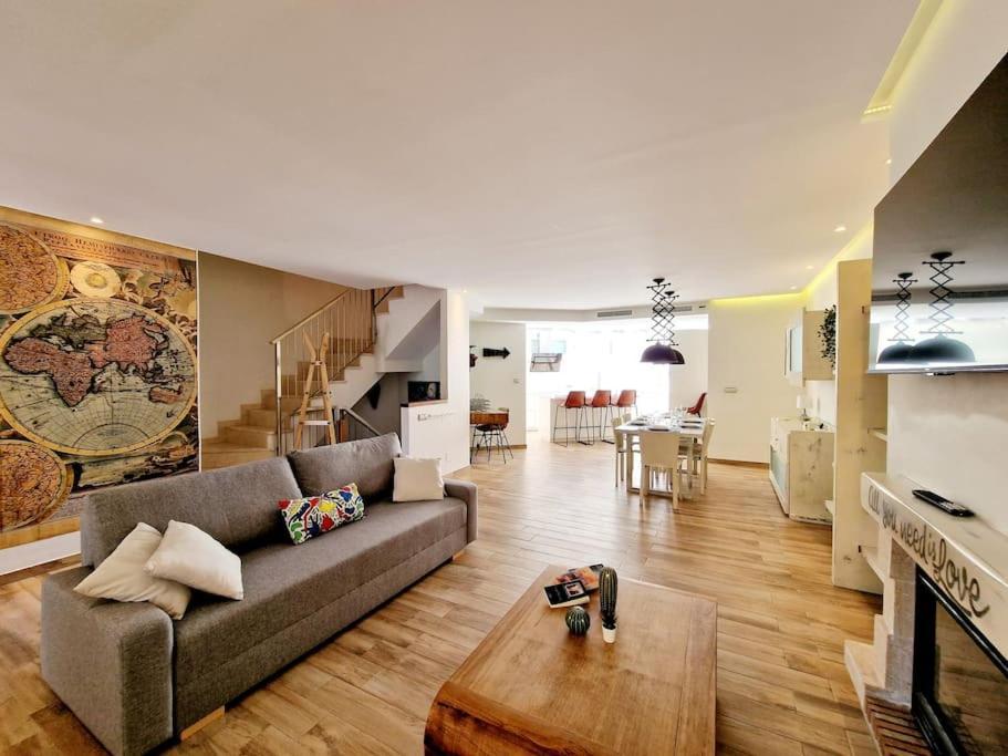 Cervantes House Marbella Buitenkant foto